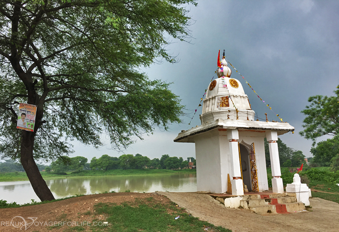 IMG-White temples of Chhattisgarh