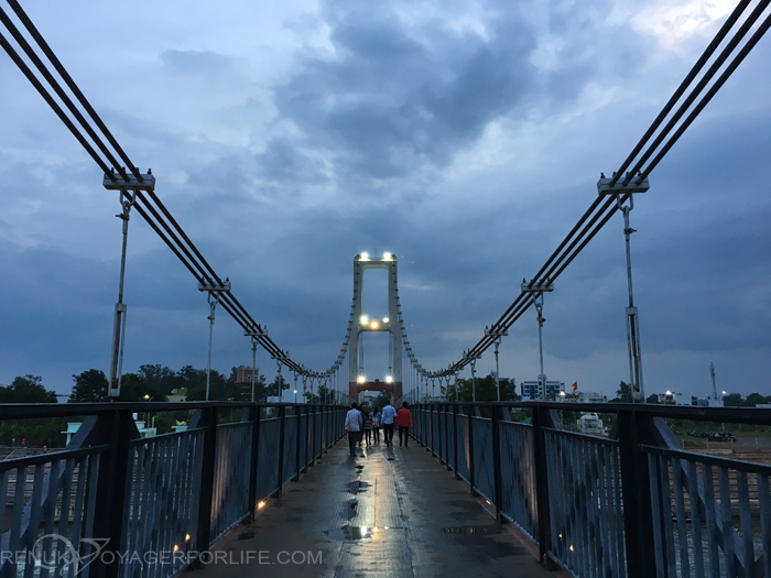 IMG-Places to visit in Raipur Laxman Jhula