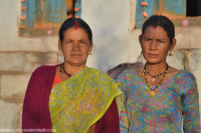 IMG-Portraits of India Kumaon Women