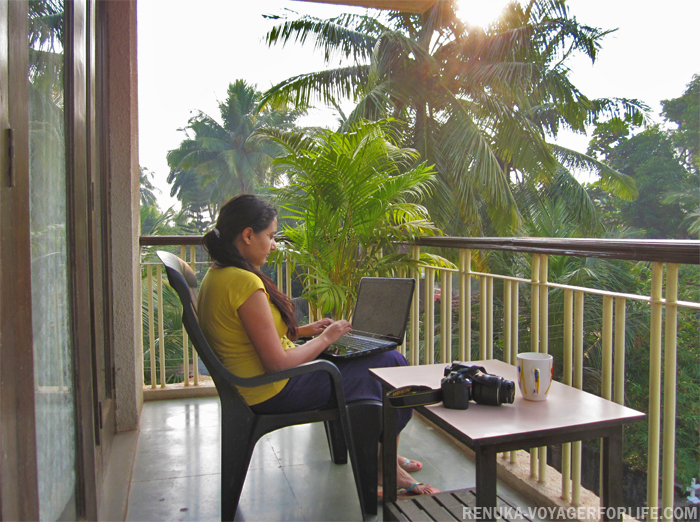 IMG-Tips on choosing accommodation as a solo female traveller