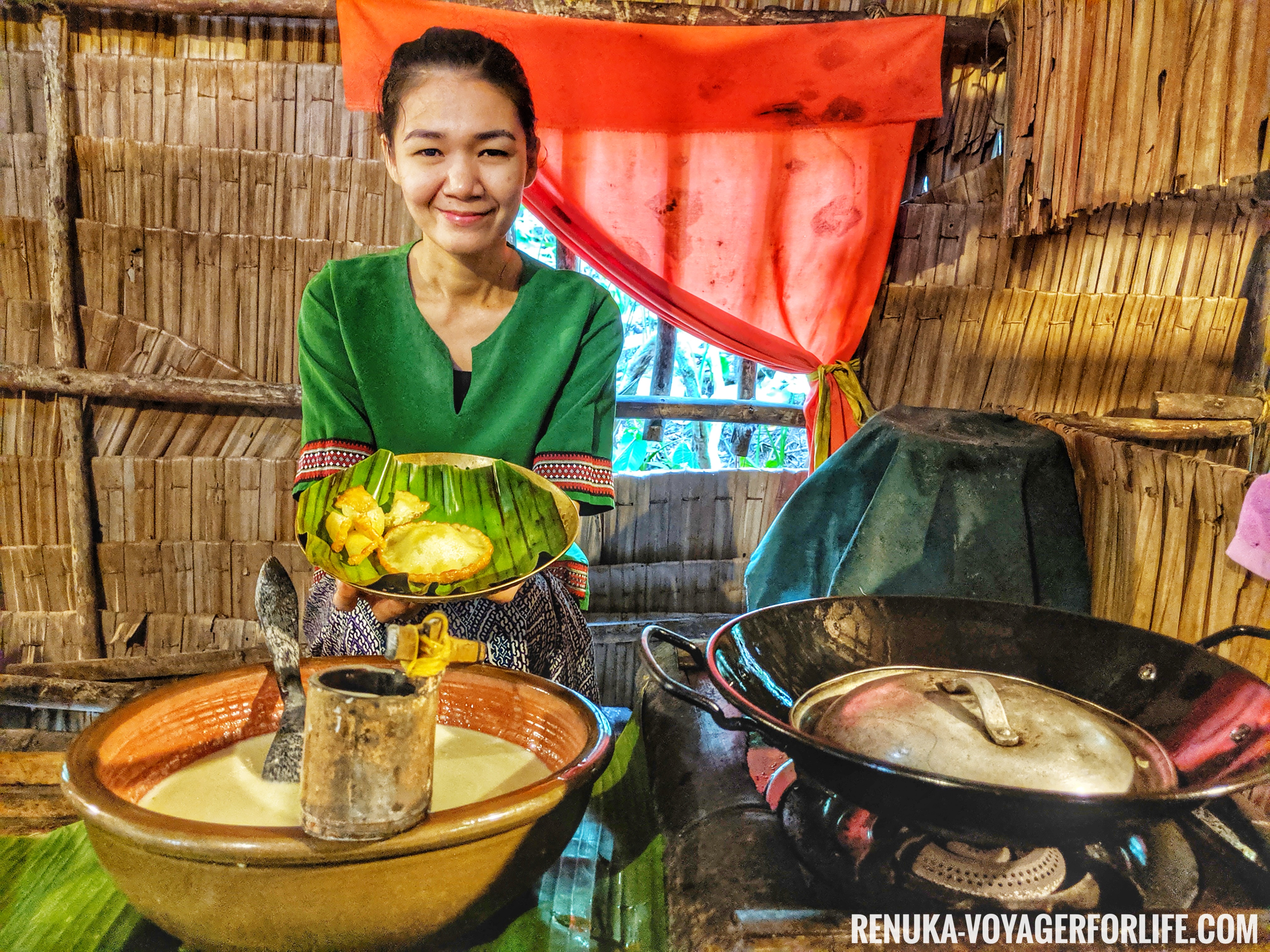 IMG-Tribal folks of Sabah