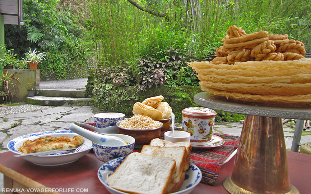 IMG-Local Sikkimese cuisine in Gangtok