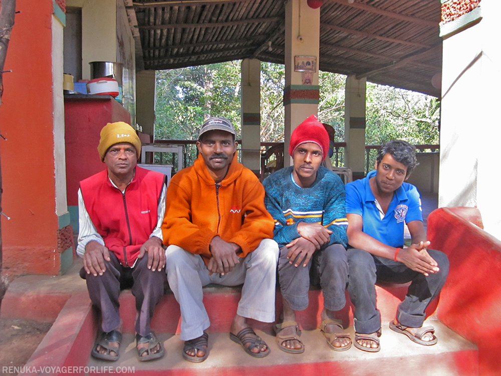 IMG-The locals of Dandeli