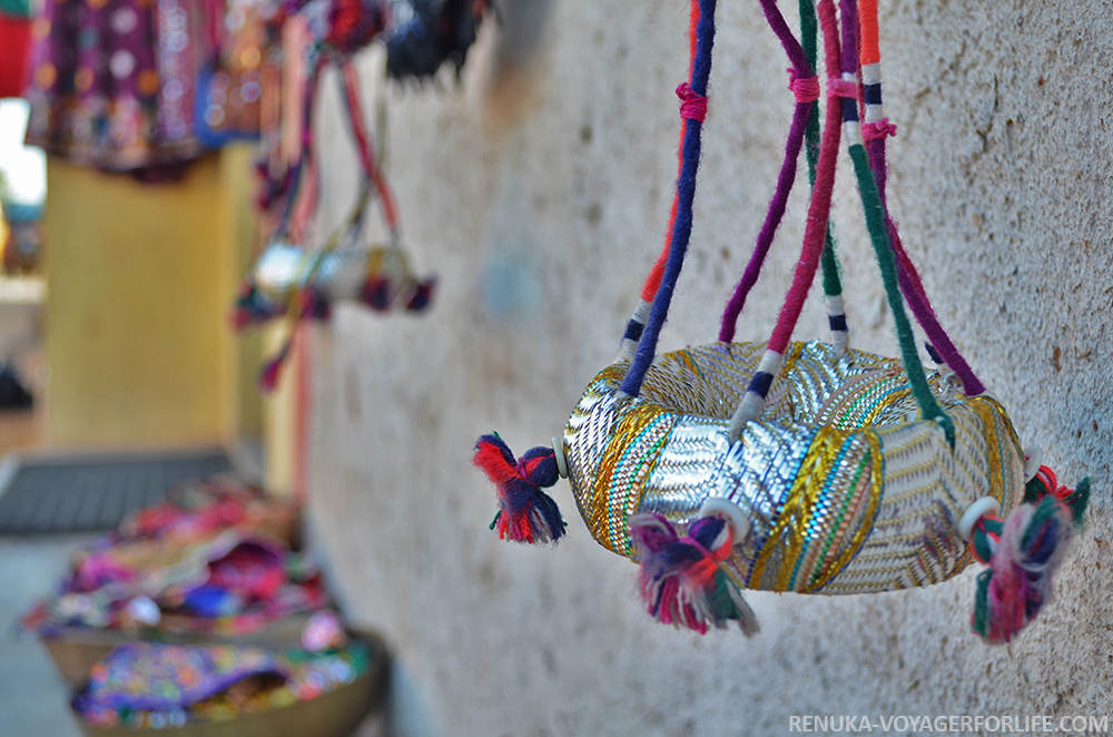 IMG-Art and craft shops in a village of Gujarat