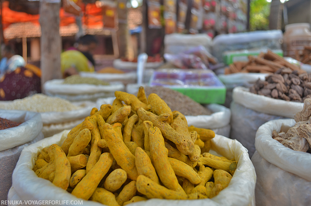 IMG-Spices shop at Anjuna Flea Market of North Goa